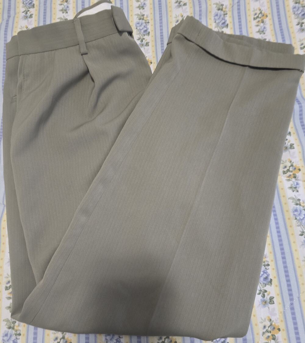 Haggar Mens 34x29 No Iron Khaki Dress Pants Tan Brown Cuffed